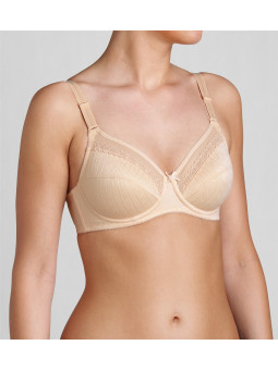 soutie-gorge à armatures