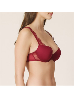 s.g. rembouré décolleté...