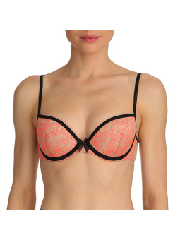 soutien-gorge